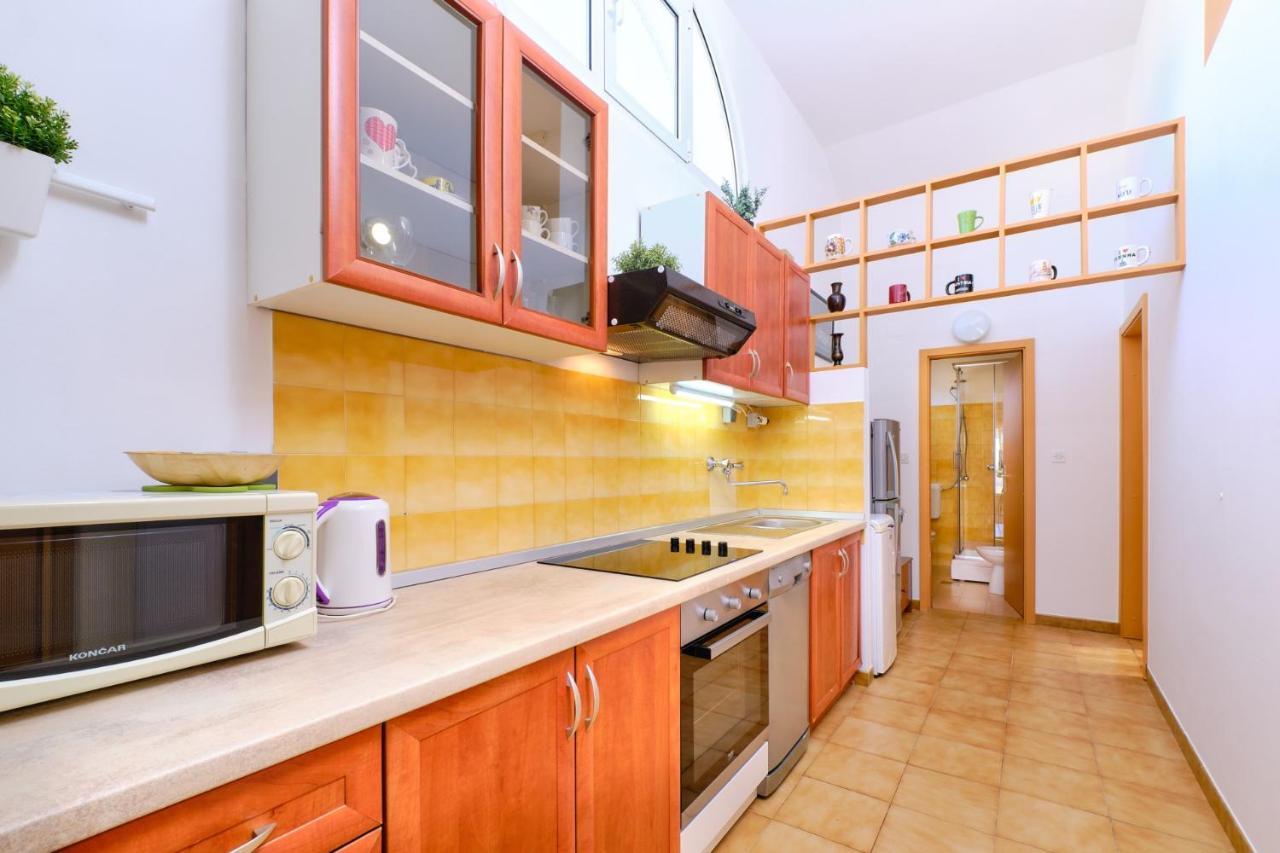 Apartments Vanda Mali Lošinj Kültér fotó
