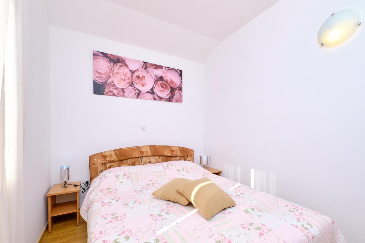 Apartments Vanda Mali Lošinj Kültér fotó