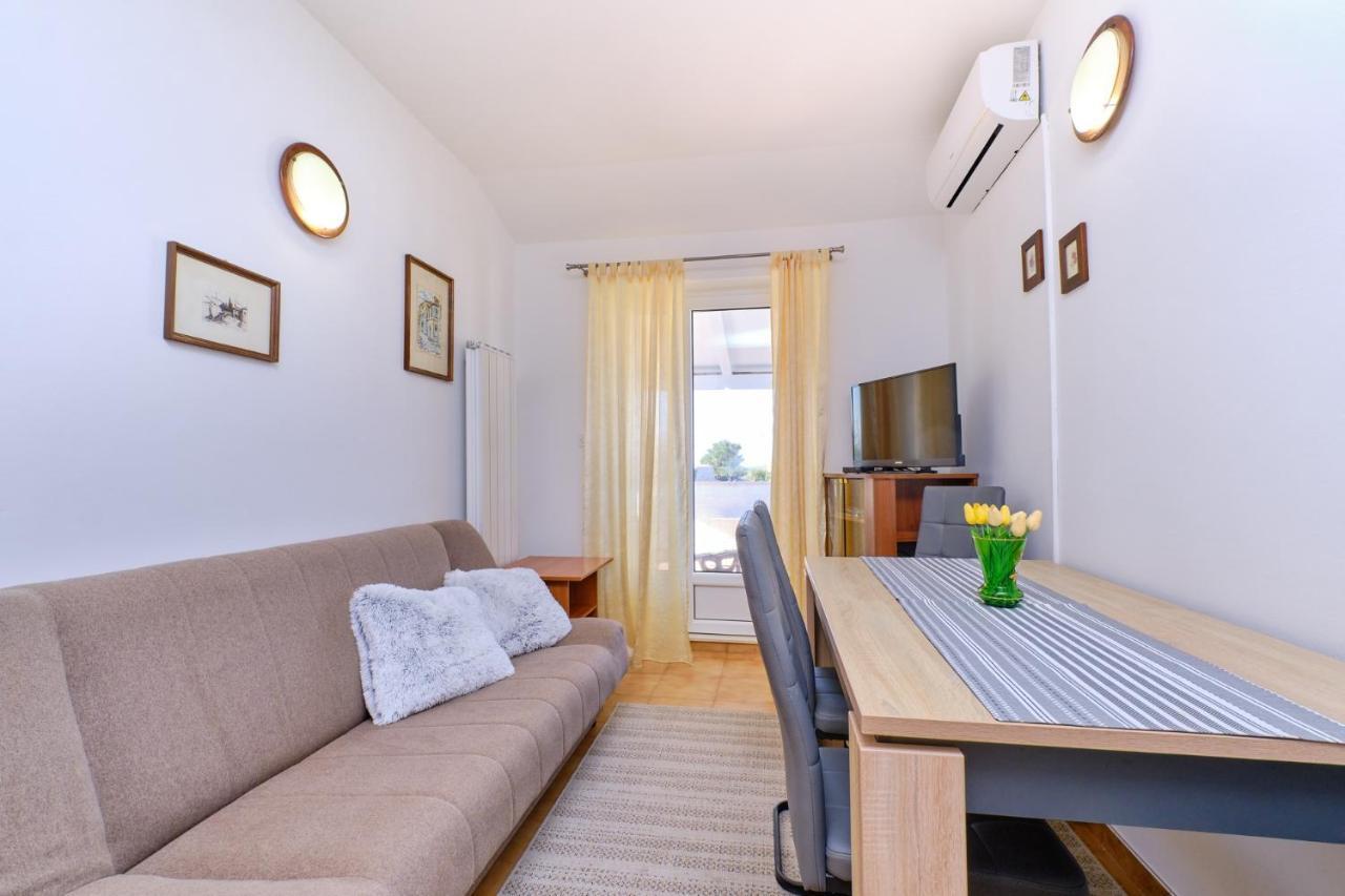 Apartments Vanda Mali Lošinj Kültér fotó